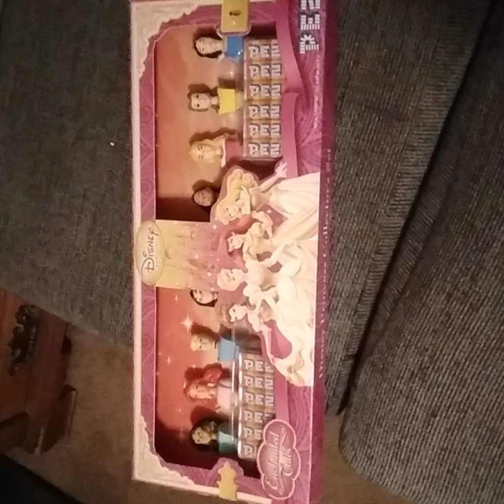 Pez Disney Princess Dispenser Collector Set Enchanted Tales